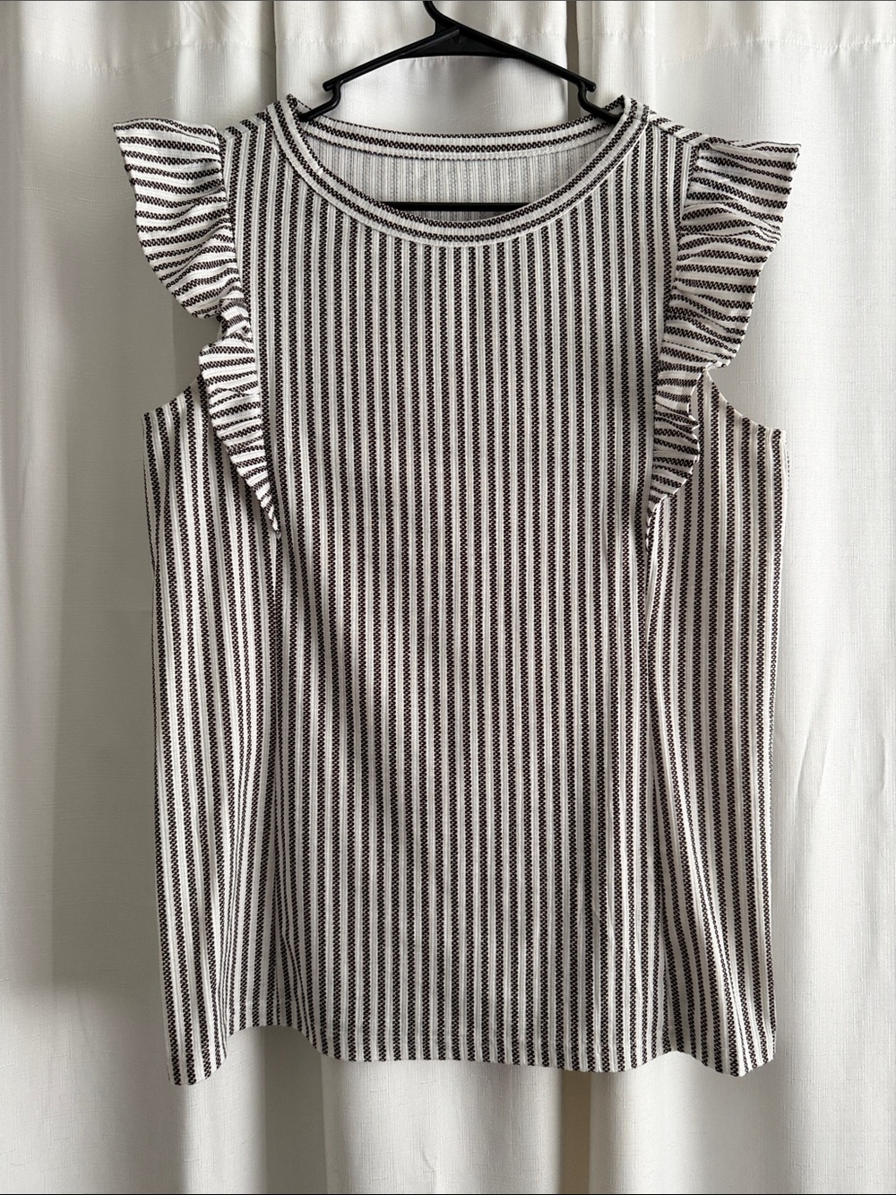 Striped Ruffle Sleeve Women’s Top - Gray & White
